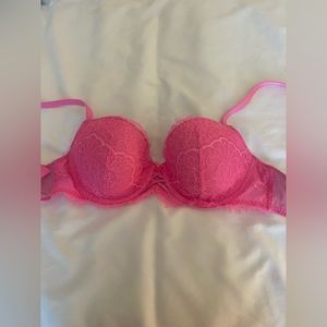VS 32D